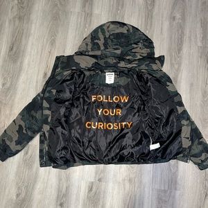 Garage army print puffer coat XS